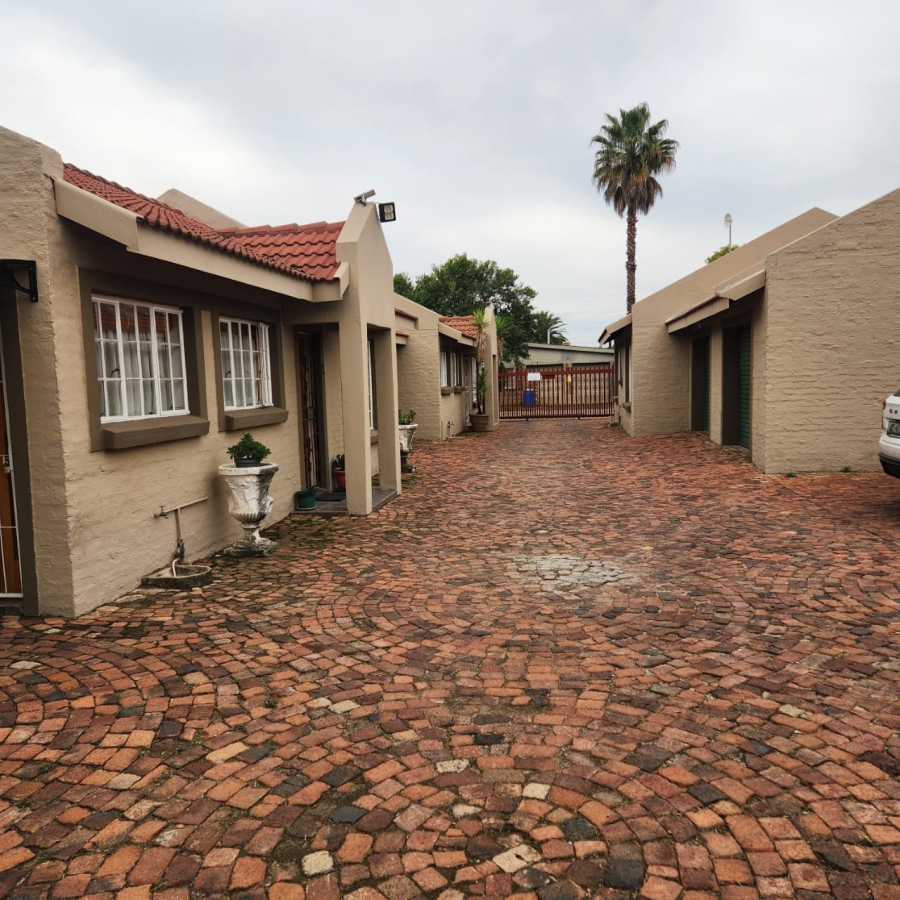 To Let 2 Bedroom Property for Rent in Potchefstroom North West